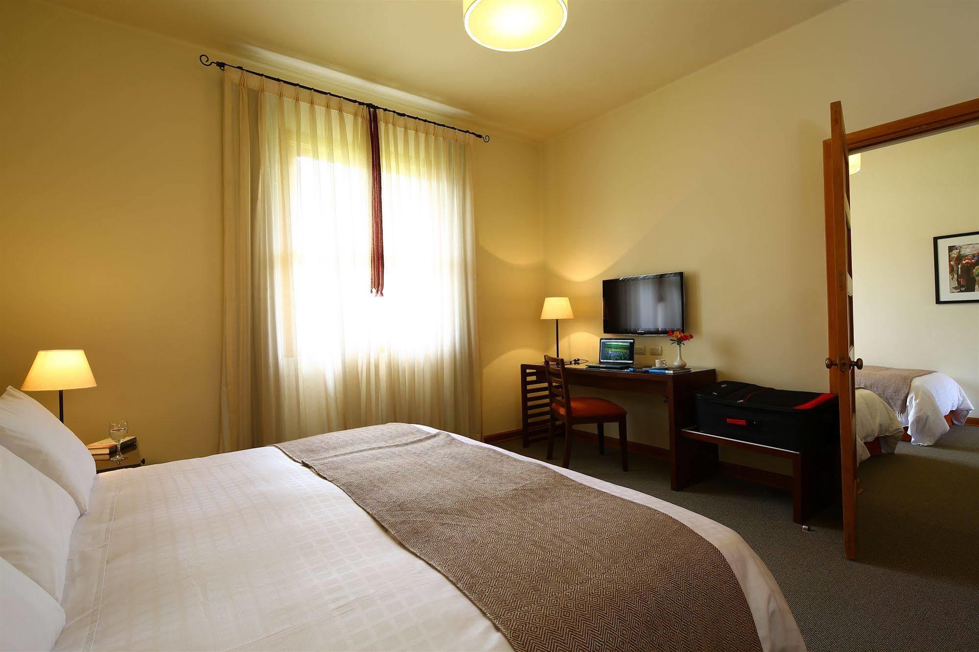 Lp Los Portales Hotel Tarma Εξωτερικό φωτογραφία